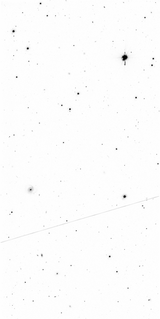 Preview of Sci-JDEJONG-OMEGACAM-------OCAM_r_SDSS-ESO_CCD_#72-Regr---Sci-57887.4052613-35511d04e59c39f1c915aae251b2959ef794d8ed.fits